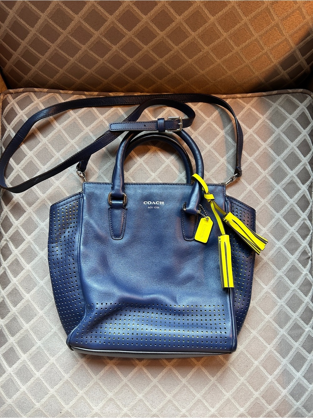 Coach Legacy Perforated Purse Navy and Bright Citrine Yellow with Card Wallet